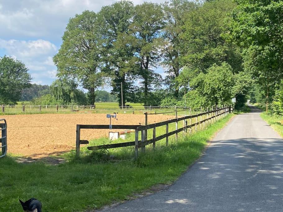 Wunderschoene Ferienwohnung Auf Dem Bauernhof Greven Luaran gambar